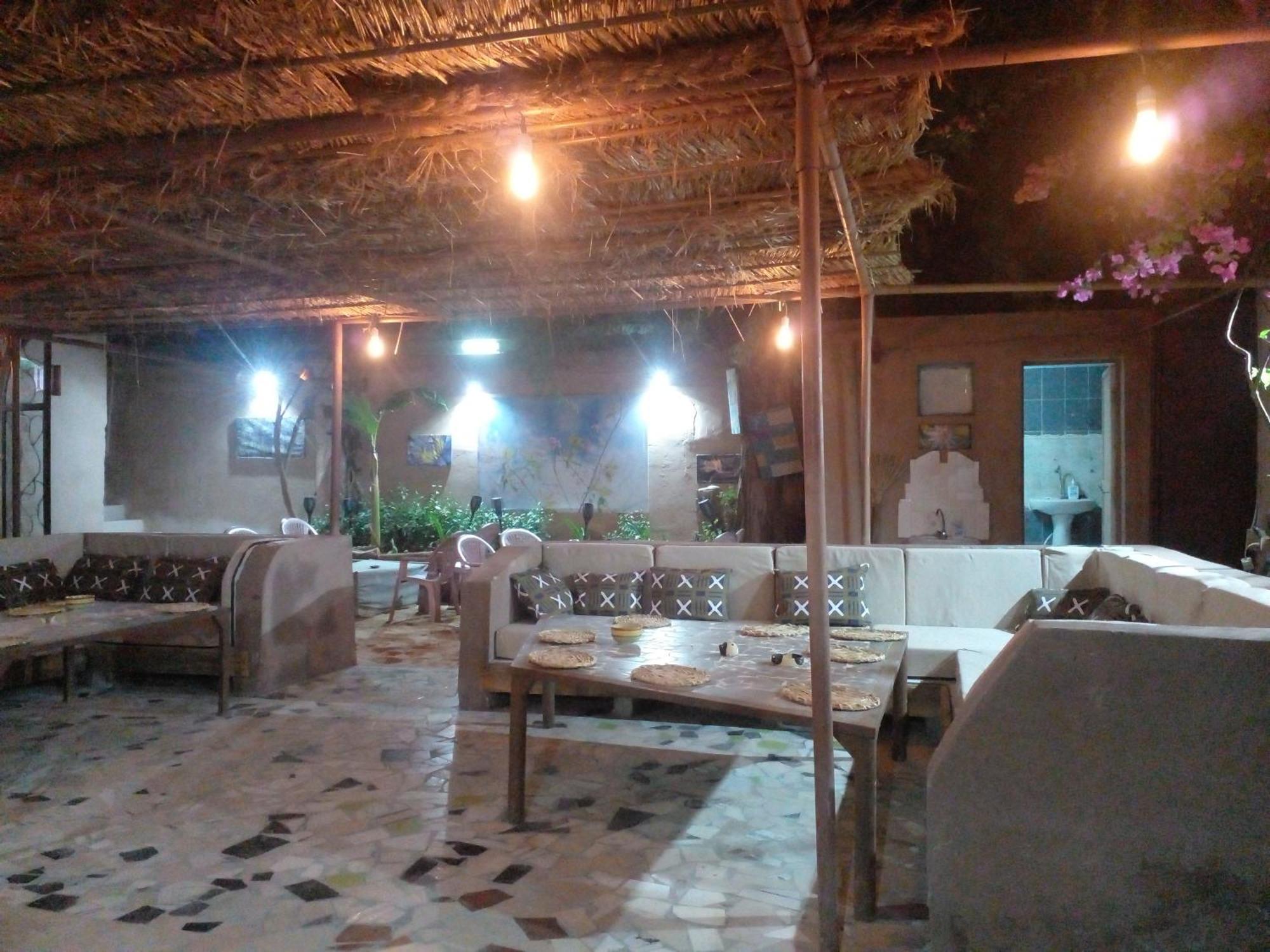 "Par 4 Chemins" - Atypical Stopover Nouakchott Luaran gambar